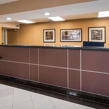 Best Western Norwalk Inn Exterior photo