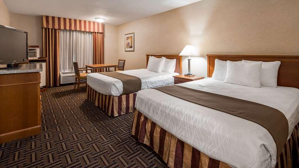 Best Western Norwalk Inn Exterior photo