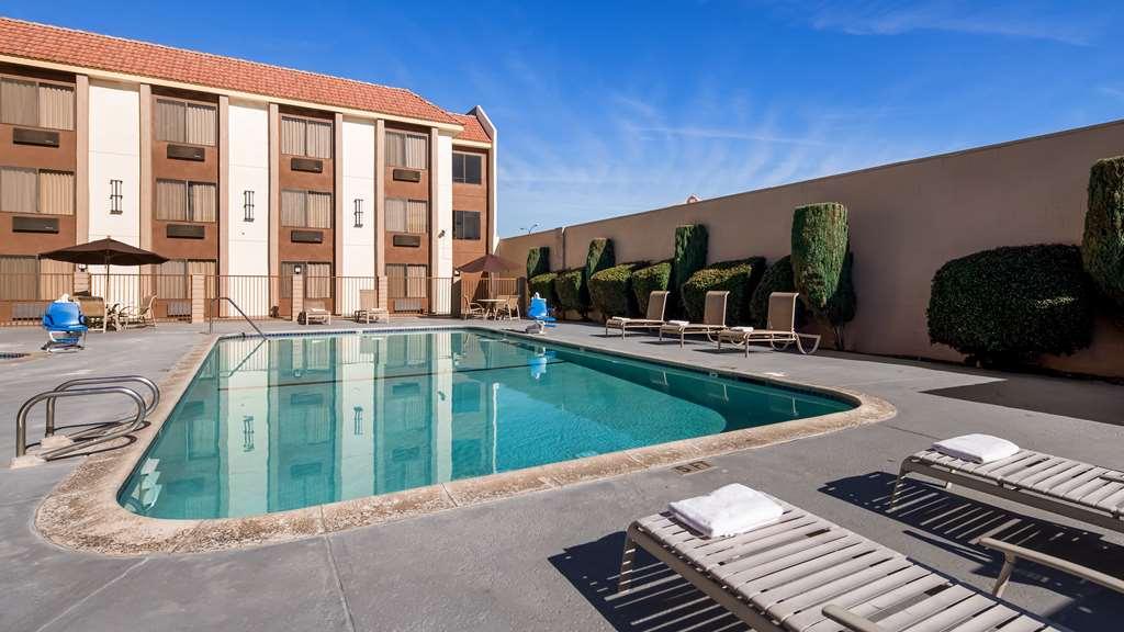 Best Western Norwalk Inn Exterior photo