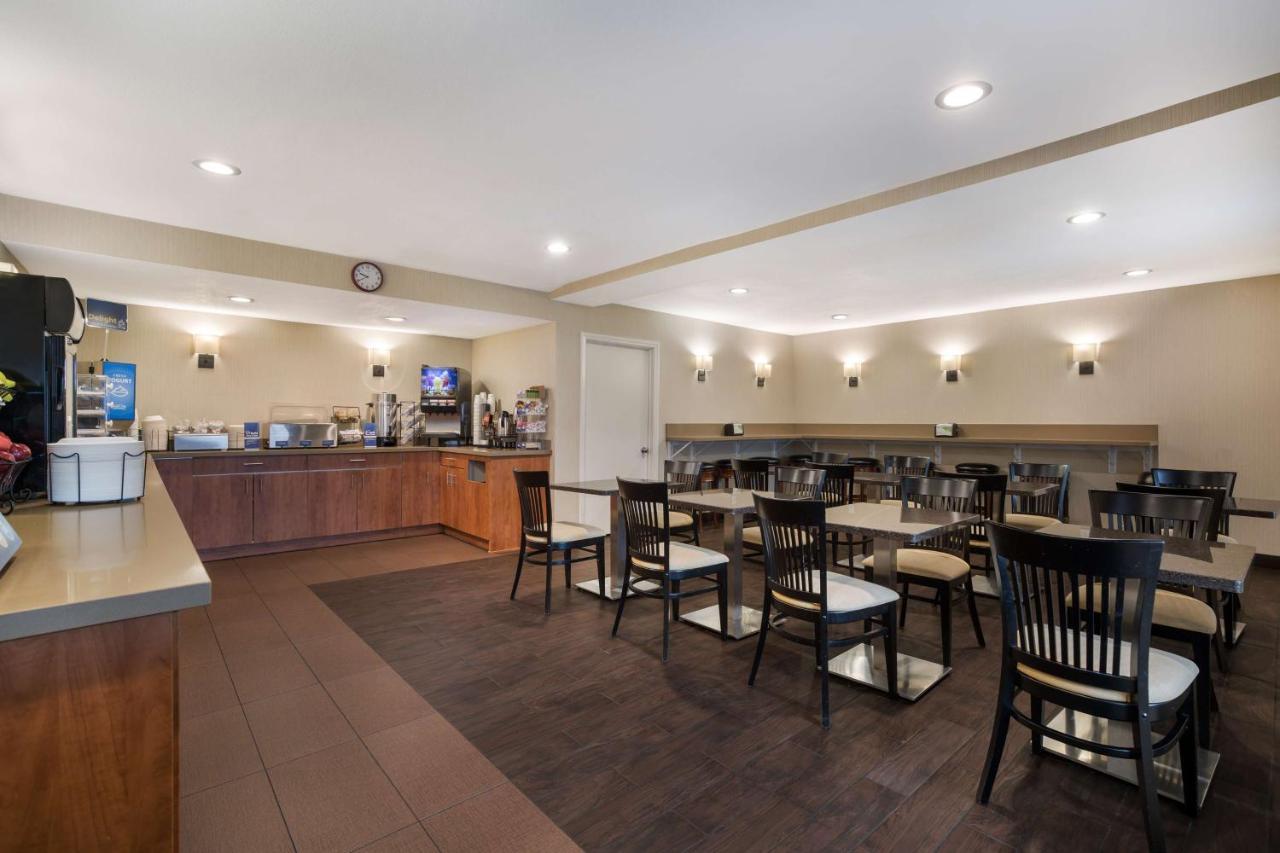 Best Western Norwalk Inn Exterior photo
