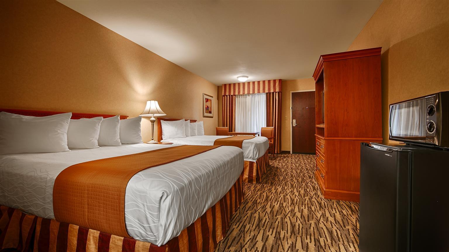 Best Western Norwalk Inn Exterior photo