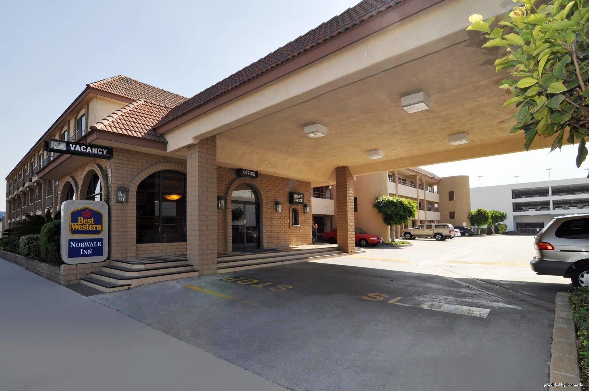 Best Western Norwalk Inn Exterior photo